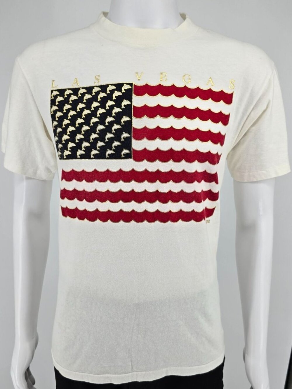 Vintage 1990s Oneita Power-T WT Las Vegas Dolphin Flag Graphic T-Shirt (M)